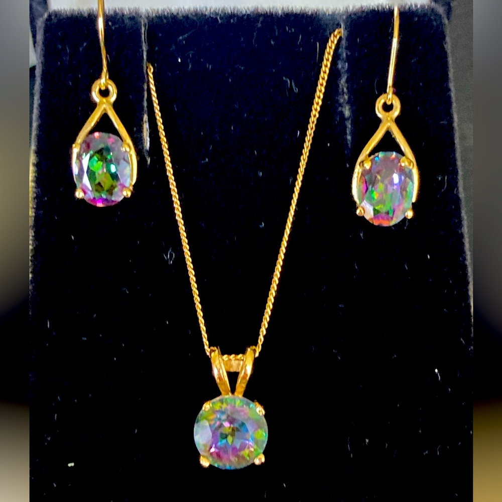 10k 14k gold Gold Necklace and Earring Set with Iridescent mystic topaz Stones